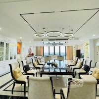 Bán Toà Nhà Vip Khuất Duy Tiến 160M X 9 Tầng Giá 4X Tỷ