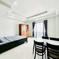 Căn Hộ Studio, Full Nội Thất, Ban Công Lớn, Gần Ngã Tư Hàng Xanh