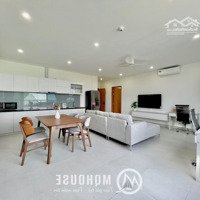 Căn Hộ Cao Cấp 2 Phòng Ngủ 2 Vệ Sinhban Công Rộng 100M2 Đầy Đủ Tiện Nghi Ngay Đh Văn Hiến Tân Bình Giáp Tân Phú