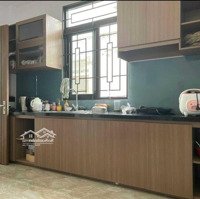 Cho Thuê Nhà 3 Tầng Căn Góc 2 Mặt Tiền Đường Lê Hồng Phong , Phước Hải , Nha Trang