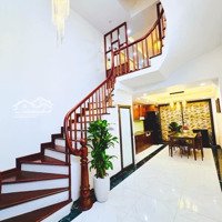 Bán Nhà Riêng 30M2-5 Tầng Hoàng Hoa Thám Giá Bán 4.15 Tỷ