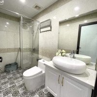 Toà Apartment Trần Thái Tông - Siêu Đẹp - 180M - 9 Tầng, 1 Hầm - 78 Tỷ
