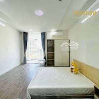 Căn Hộ 1 Phòng Ngủ Full Nội Thất, Ban Công, Ngã Tư Phú Nhuận