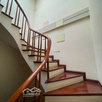 Bán Nhà Đẹp Đường Láng, Ô Tô 40M, 2 Thoáng, 70M2X 4 Tầngchỉ 10 Tỷ