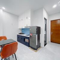 Cho thuê căn hộ studio tách bếp + ban công rộng view mặt tiền Q3 gần chợ Tân Định