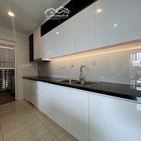 Cho Thuê 3 Phòng Ngủsadora Sala - Nội Thất Cơ Bản - 120M2 - View Quận 1