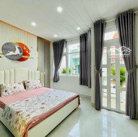 Chủ Nhà Định Cư Nước Ngoài Bán Nhà Cho Thuê 22 Triệu/ Tháng Nguyễn Tri Phương, P5, Quận 10