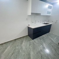 Nhà Mới 3 Tầng Phố Hồ Sen, Cách Mặt Đường Hồ Sen Chỉ 100M 2 Ngoặt Vào Nhà.