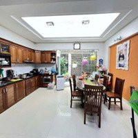 Quyết Tâm Bán Chỉ 15 Tỷ .View Hồ Bồ Đề Mặt Phố Chỉ 72M² 5 Tầngmt4.2M Kd