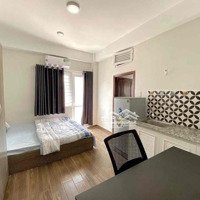 Studio Ban Công Full Nội Thất Quận 4