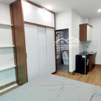 Cho Thuê Studio 25M2. Full Đồ Cửa Sổ Thoáng Tại Đội Cấn