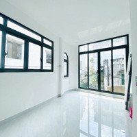 Nguyễn Tri Phương Quận 10- 30M2- 5 Tầng Mới Góc 3 Tháng 2. Chỉ 5Ty59