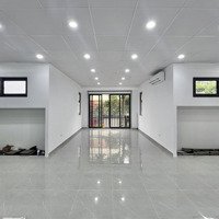 Cho Thuê Vp Việt Hưng, Long Biên, 2 Tầng 180M2 Dtsd, Mt12M,3 Ôtô Tránh