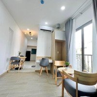 Cho Thuê Căn Hộ Dv Full Nội Thất Cao Cấp Gần Chợ Bà Chiểu, Bình Thạnh Liên Hệ: 0347634699 (Tina)