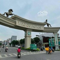 Bán Lô Đất Mặt Tiền Đường 520 Quốc Lộ 13 Đối Diện Vạn Phúc City Diện Tích 195M2, Đường Xe Tải 15M