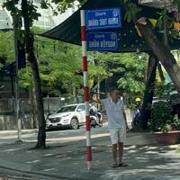 ️ Bán nhà Huỳnh Thúc Kháng Láng Hạ phố Vip mặt ngõ thông ô tô trước nhà sân rộng