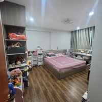 Gấp Lắm Rồi, Cần Bán Căn Góc 3 Phòng Ngủfull Nội Thất Goldmark City,Diện Tích129M2 Giá Bán 6,3 Tỷ. Liên Hệ: 0966761190