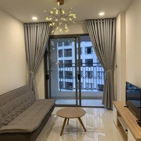 Saigon Royal - Bán Căn Hộ 2 Phòng Ngủfull Nội Thất Giá Chỉ 6,4 Tỷ. Liên Hệ 0909791186