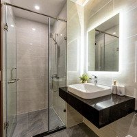 Cần Bán Gấp Căn Hộ Sky Garden 3, Khu Phố Pmh, Quận 7. 2 Phòng Ngủ 2 Vệ Sinhfull Nội Thất