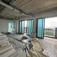 Bán Căn Penthoue 1400 M2 Có Bể Bơi View Bao Trọn Hồ Tây- Hồ Nghĩa Đô