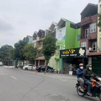 Bán nhà 3 tầng mặt phố Việt Hưng 96m2, vị trí gần phố Vũ Đức Thận kinh doanh buôn bán sầm uất