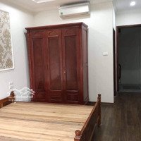 Cho Thuê Nhà Riêng 5 Tầng 35M2 Phố Ngọc Thụy, Long Biên. Giá: 9 Triệu/Tháng. Liên Hệ: 0946 204 597