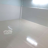 Nhà Mới 40M2 Sạch Sẽ, 1 Triệuệt 1Lửng - 2 Phòng Ngủvà 2 Vệ Sinh- Hẻm Vào Nhà Rộng 4M