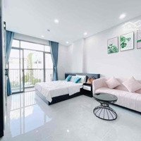 Căn Hộ Cao Cấp - Đầy Đủ Nội Thất - Nhà Mới 100% - Ngay Sân Bay