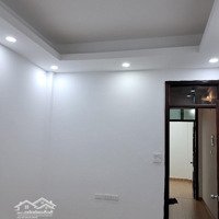 Bán Nhà Hoàng Hoa Thám Ba Đình Nhà Mới Gần Phố Ngõ Thông Đẹp