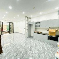 Nhà Đẹp Về Ở Ngay-Gần Hồ Tây 38M²×6T- Giá 6.5 Ty-Ngõ Nông- Thoáng