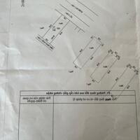 NHÀ MỚI 3 lầu 5x16 đường B12 Hưng Phú có thang máy  - 7 tỷ 400tr (rẻ nhất trục)