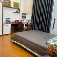 Bán căn hộ 3 phòng ngủ 140m2 tại KĐT Sài Đồng, Long Biên, Giá: 4350tr bao thuế phí