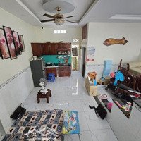 Nhà 2 Mặt Hẻm Ô Tô 42M2 - Ngay Phạm Văn Đồng