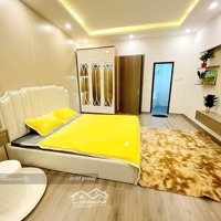 Bán Nhà Thái Thịnh Nhỉnh 4 Tỷ, Lô Góc, 40M Ô Tô Tránh, Ở Luôn, 34M2*5T