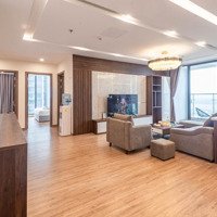 Chính Chủ Cho Thuê Căn Góc 150M, 3 Phòng Ngủở Chung Cư Aqua Central - 44 Yên Phụ. Lh : 0906 244 301