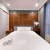 Chính Chủ Cho Thuê 2N 80M2 Park Hill, Nội Thất Đẹp, Tầng Trung View Quảng Trường Giá 16 Triệu5/Tháng