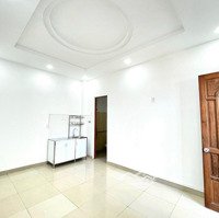 Trọ 30M2 Sát Quận 5, Quận 10, Quận 1.