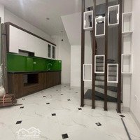 Nhà Mới 5 Tầng 30M2 Giá Bán 3,2 Tỷ , Oto Đỗ Cửa Tại La Phù Hoài Đức