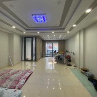 Biệt Thự Phố Tân Phú - Cách Mặt Tiền Vài Bước Chân - Hẻm 8M - 160M2 - Giá Cực Rẻ. Chỉ 16 Tỷ