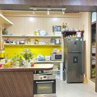 Cho Thuê Căn Hộ 60M2, 2 Phòng Ngủ 2Vs, Đủ Đồ, Tại Vạn Bảo, Liễu Giai, Ba Đình