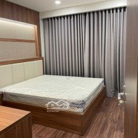 Bán Căn Hộ 4Pndiện Tích110M2, Full Nội Thất Cao Cấp View Đẹp Hướng Mát Giá 5.7 Bao Phí