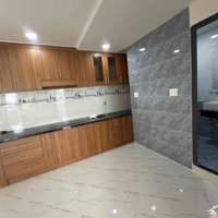 74M 2 Phòng Ngủ 2 Vệ Sinh Cao Ốc Xanh Đường Nam Hoà Phường Phước Long A