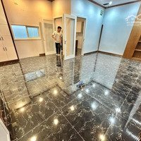 Cho Thuê Biệt Thự Sân Vườn 4 Tầng Đường 30 Tháng 4 - Ngang 15M, Có Thang Máy, Dtsd 1000M2