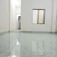 Cho Thuê Nhà Rát Lững 4X15 Nhà Đẹp Đường Xe Tải