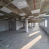 Toà Building Mặt Phố Vũ Tông Phan. 310M2. 10 Tầng .Mặt Tiền11M. Lô Góc 3 Thoáng. Giá 420 Triệu/M2.