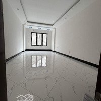 Hữu Hòa - Tả Thanh Oai - Nhà Đẹp 33M2X 5 Tầng - Ngõ 3M - Nhỉnh 3 Tỷ