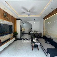 Bán Nhà Phố Nguyễn Sơn, Long Biên - 55M2 Giá Bán 6,1 Tỷ - Nhà Đẹp, Gần Phố, Ngõ Thông