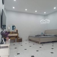 Bán Nhà Mặt Phố Phạm Hồng Tháidiện Tích18M Từ Tầng 2Diện Tích24M Xây 4 Tầngmặt Tiền3,7M Giá Bán 10,5 Tỷ.