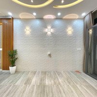 Bán Nhà 80,2M2 Đ.thành Thái P14 Quận 10 Giá Bán 3Tỷ 100 Triệu Hẻm 5M Xe Hơi Có Sổ Hồng Riêng