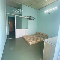 Phòng 70M2 - 2 Pn, Toilet Riêng - Quang Trung,Gv